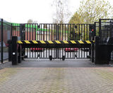 HVM security solutions for airport distribution centre - on this page