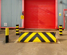 Road blocker provides anti-ram protection at Cash Centre