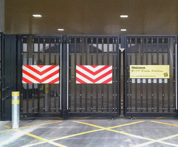 Platinum - bi-folding security gates (Secured by Design, LPS 1175)
