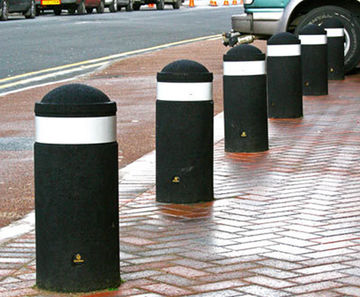 Buffer™ bollard