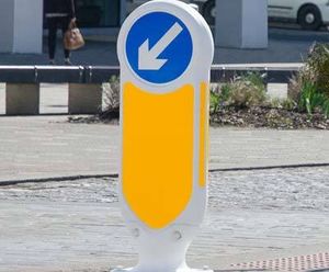 Signmaster™ Ultra rebound bollard