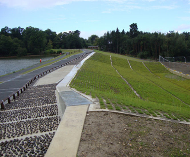 Grasscrete GC2 aids flood alleviation, Tilgate Dam