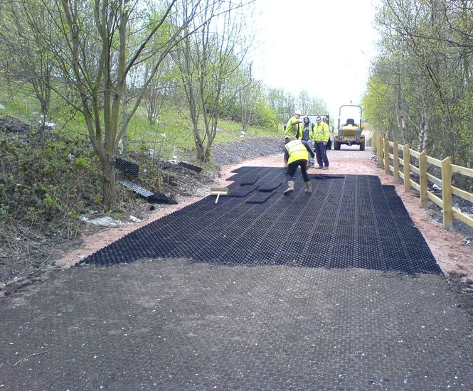 Grassroad - plastic grass paver for low-traffic parking areas