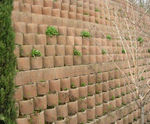 Betotitan - large scale concrete retaining wall system