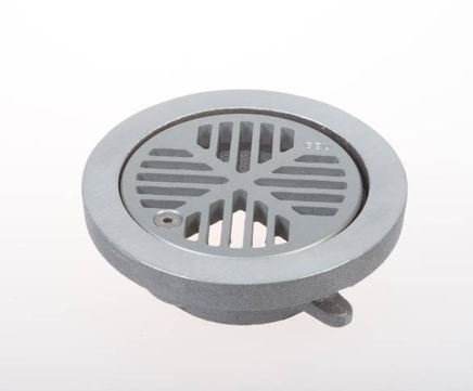 RootRain Hydrogrille - iron tree surround aeration system