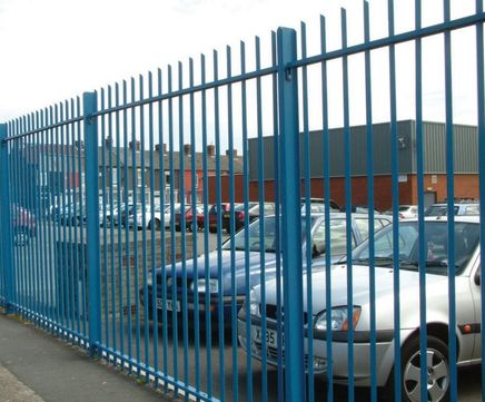 Diamex® vertical bar perimeter fencing