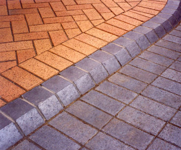Clay paver kerb units