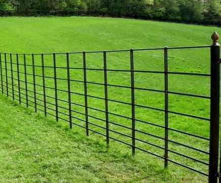 Continuous welded metal deer fencing up to 2.2m high
