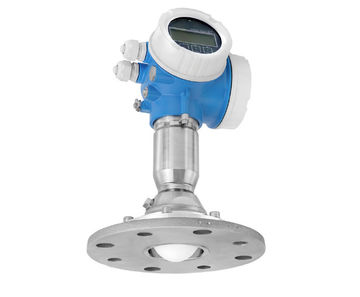 Micropilot FMR67 80GHz level measurement for bulk solids