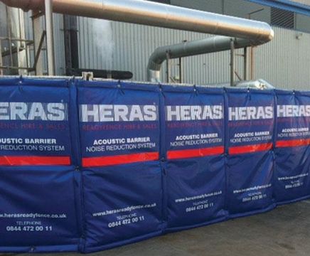 Acoustic barrier for fixing to any Heras temporary panel