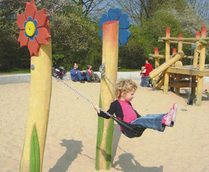 Flower Swing