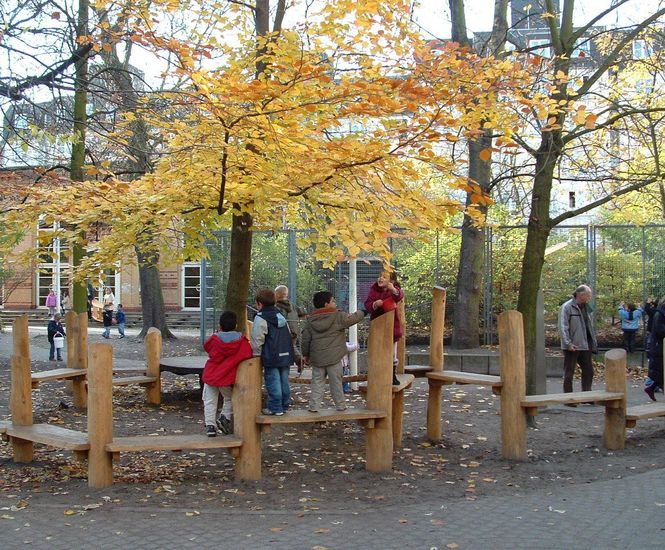 Modular Sprawl Landscape Seating