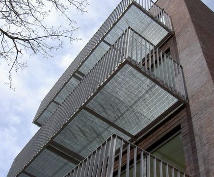 Type SP steel balcony