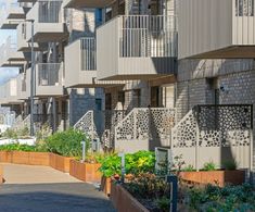 Balcony balustrades - Great Eastern Quays, Phase 2