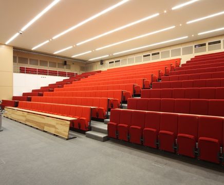 Type lecture theatre and auditorium seating