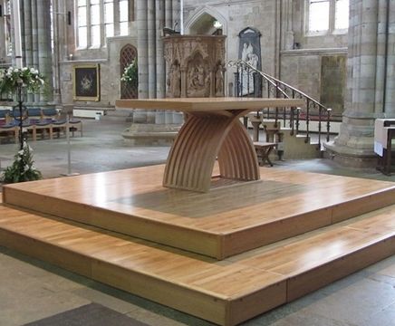 Prestigious CPS staging in Exeter Cathedral