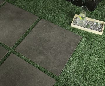 Malvern Black stone-effect porcelain paving