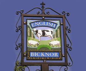 Cast metal outdoor signs
