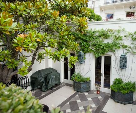 Garden landscaping, Mayfair, London