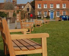 Vandal-resistant iroko park benches, Salisbury Cathedral