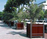 Sarlat steel and French oak planters with removable liner - on this page