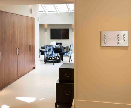 State-of-the-art, unique lighting controls - Belgravia