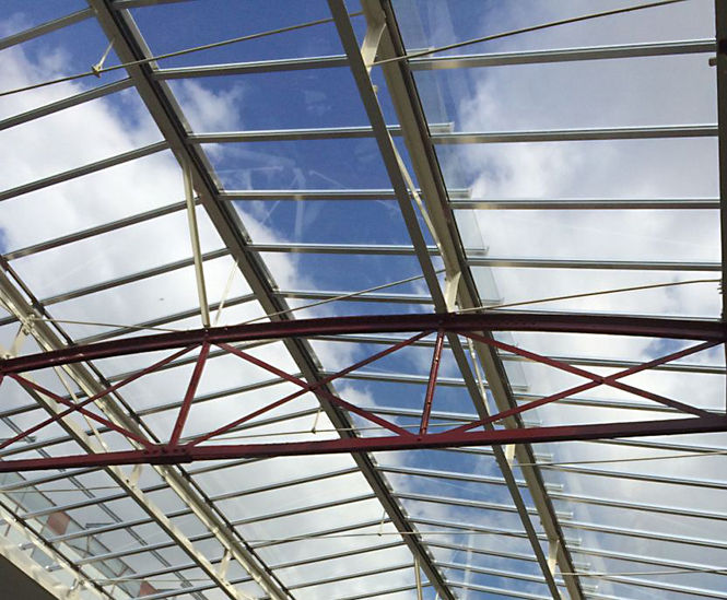 Traditional patent glazing, Farringdon Railway Station