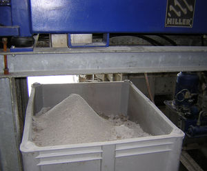 Solids liquid separation units for the food industry