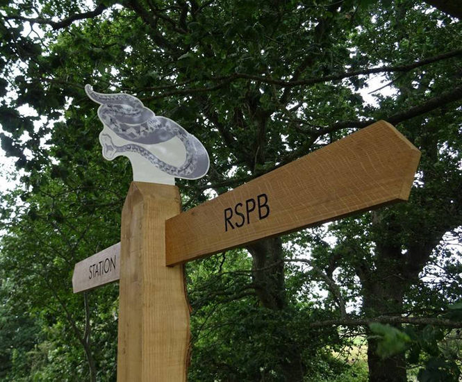 Interpretation and wayfinding signage for wild art trail