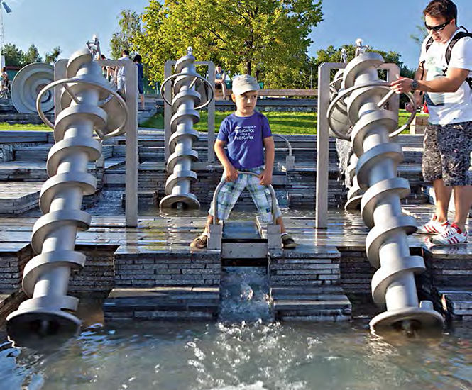 Richter Spielgerate Archimedes Screw for water play 