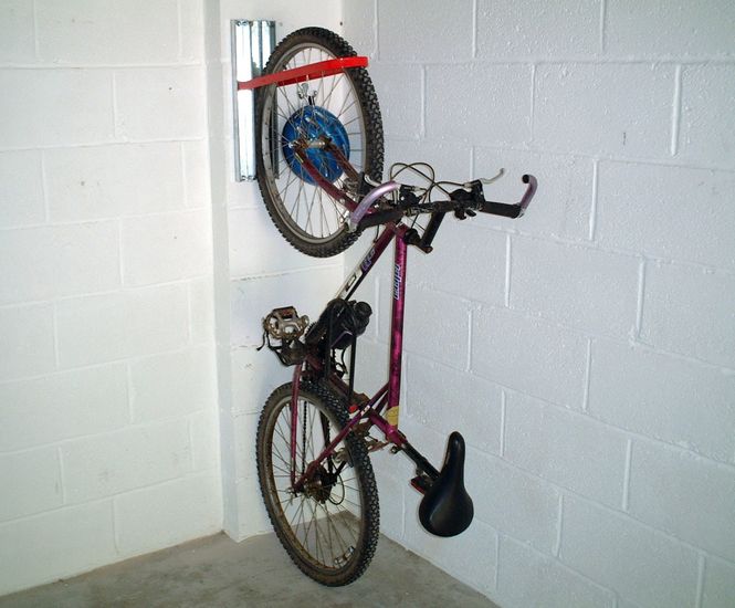 BikeAway space-saving, wall-mounted cycle hoop