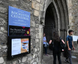 Heritage sign design improves visitor navigation at Rochester Cathedral - on this page