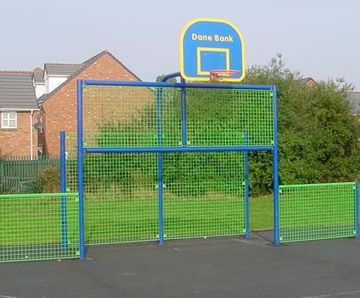 Multi sport goal ends