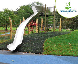 Free-standing half-round slides