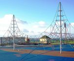 Twin-post activity climbing nets - 4 and 6m