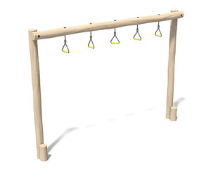 Robinia Trapeze - timber trim trail equipment