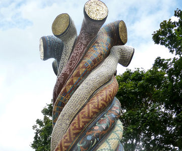 Entwined Histories mosaic sculpture, Poplar