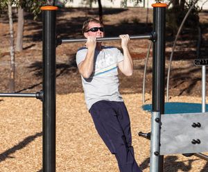 Street Workout outdoor fitness equipment