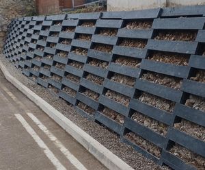 Polycrib recycled plastic retaining wall system