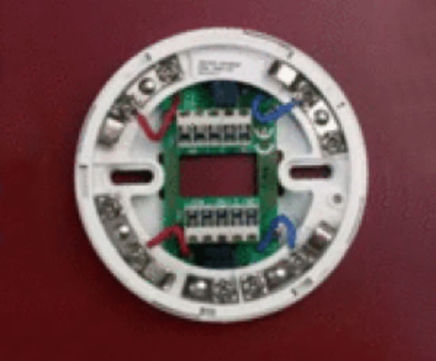 Series 65 end-of-line relay base