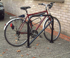 Clifton - classic cycle stand