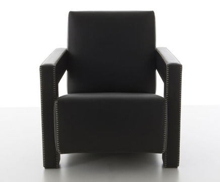Utrecht armchair by Gerrit Thomas Rietveld