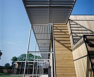 CS Airfoil - aluminium exterior solar shading brise soleil system