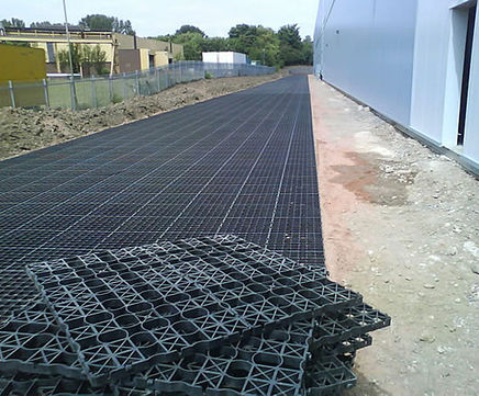 GF40 low-density polyethylene ground reinforcement tile
