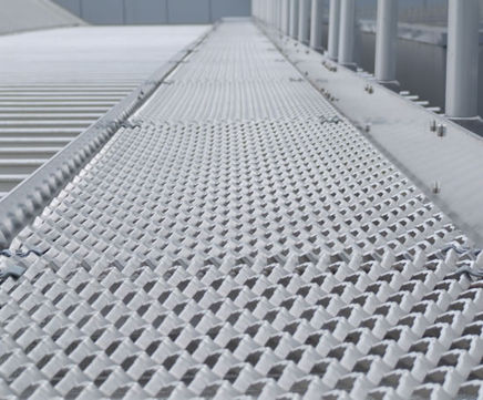 Mild steel expanded mesh for walkways
