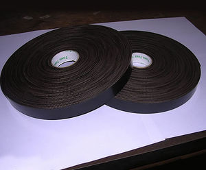 Standard nylon reinforced rubber belt tree tie