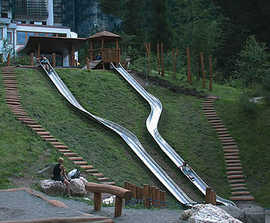 Double Embankment Slide 9022570200 