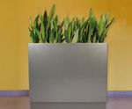 Spirit - Linbar lightweight interior barrier planters