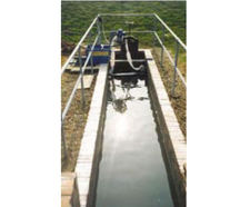 HV low-capacity oil mop skimmer