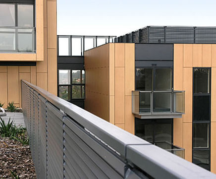 Italia-80 steel louvred balustrades and balconies